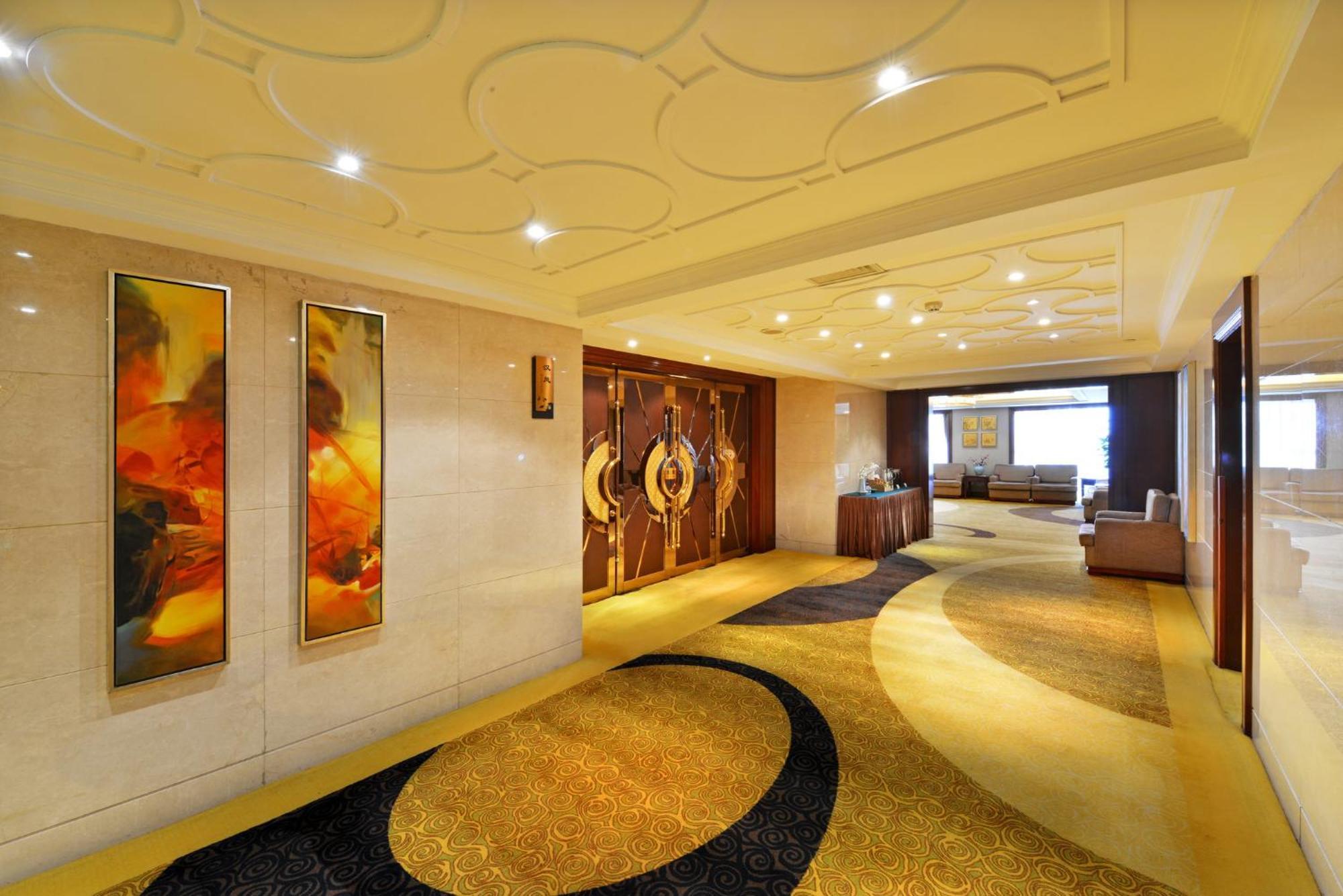 Beijing Jiangsu Plaza Hotel Екстер'єр фото